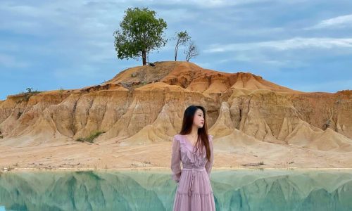 8de35144-70d9-48d9-8f7c-d5482332bc91_bintan-sand-dune-blue-lake-tour-xlarge.jpg